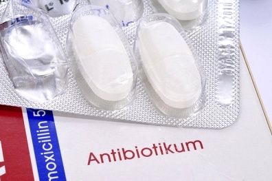 Antibiootit hoitavat bakteeri-infektioita