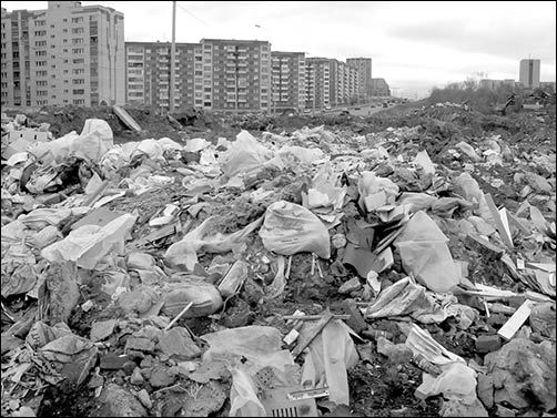 Luvattomien kaatopaikkojen määrä kasvaa Ukrainassa